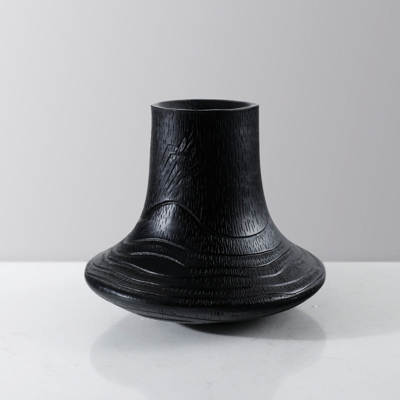 Noir Flare Vase