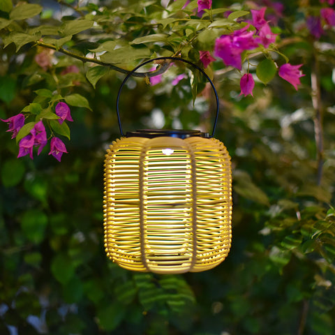 Rattan Woven Solar Lamp