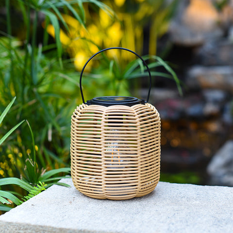 Rattan Woven Solar Lamp