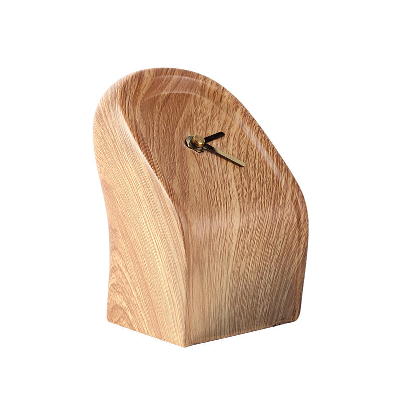 Ornement d'horloge de table en ligne de bois