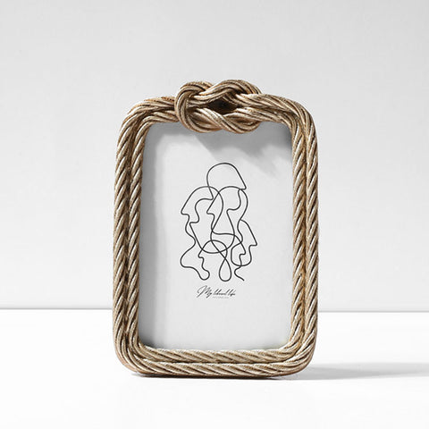 Simple Golden Hemp Rope Resin Photo Frame - HOMYEA