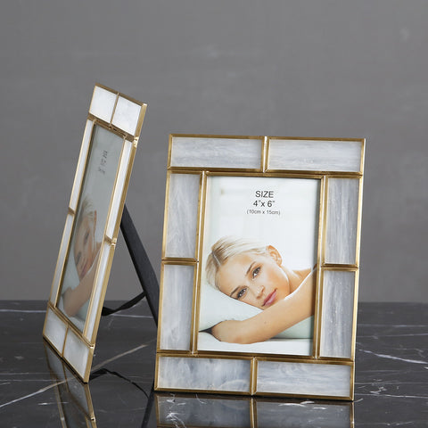 Creative Simple Pattern Glass Copper Photo Frame - HOMYEA