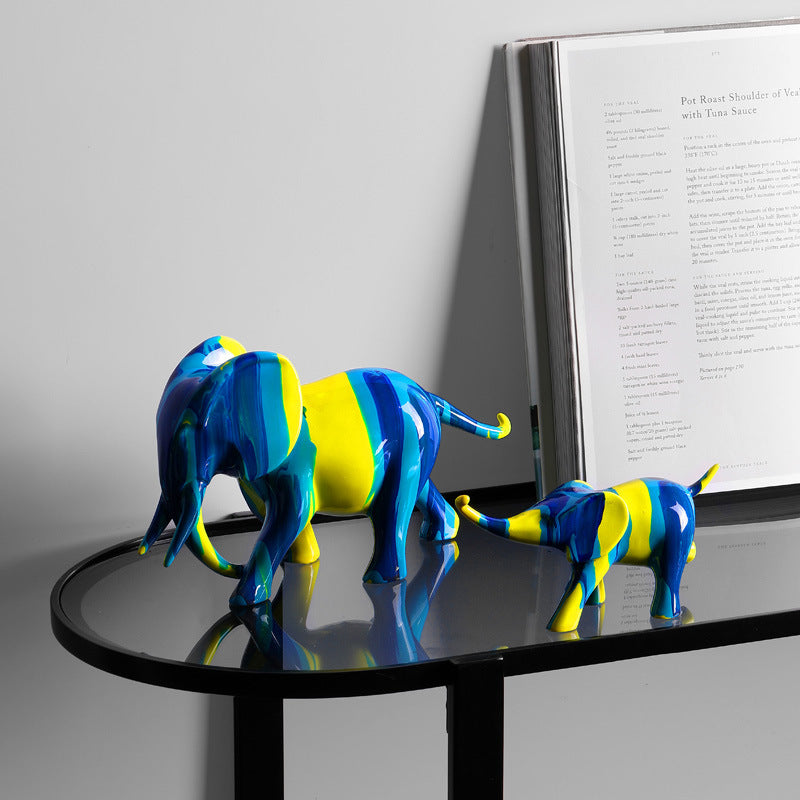 A Pair of Nordic Art Elephant Resin Crafts - HOMYEA