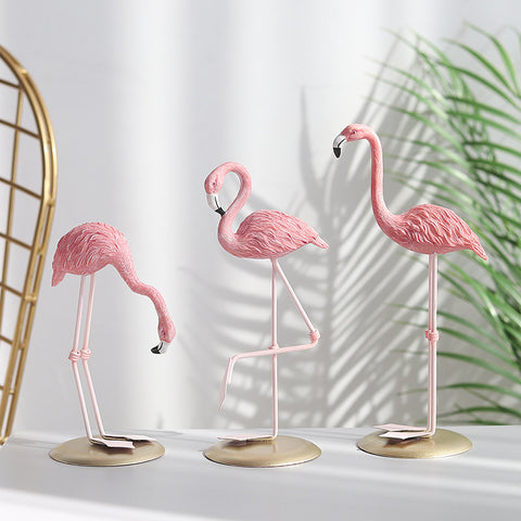 Creative Resin Flamingo Sculpture - HOMYEA