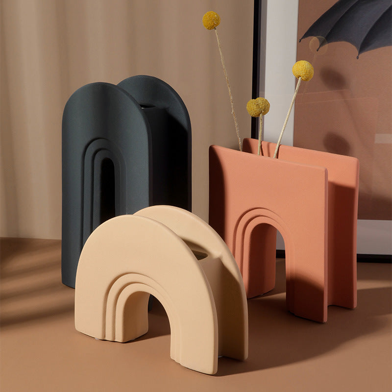 U-shaped Ceramic Vases - HOMYEA