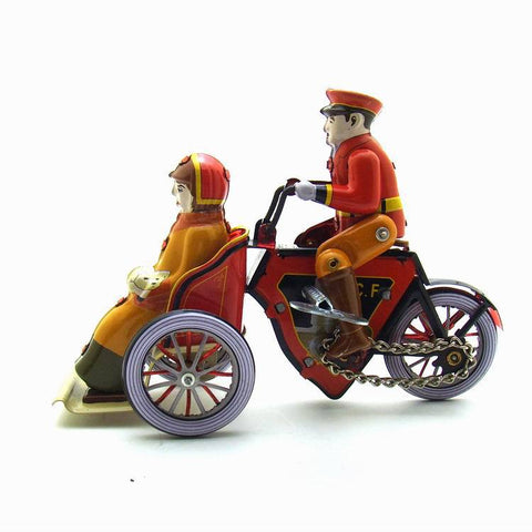 Manual Tricycle Tin Retro Wind-up Toys - HOMYEA