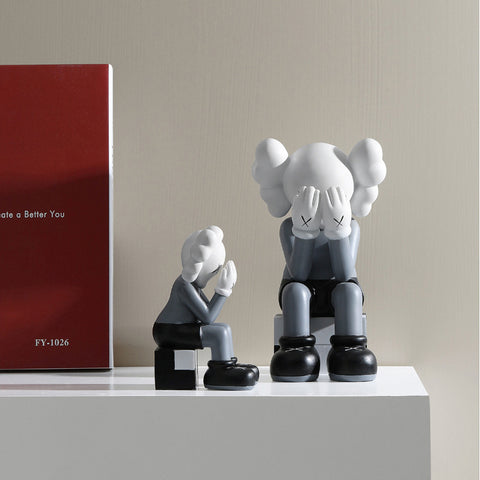 Fashion Bear Sculpture Decor - HOMYEA