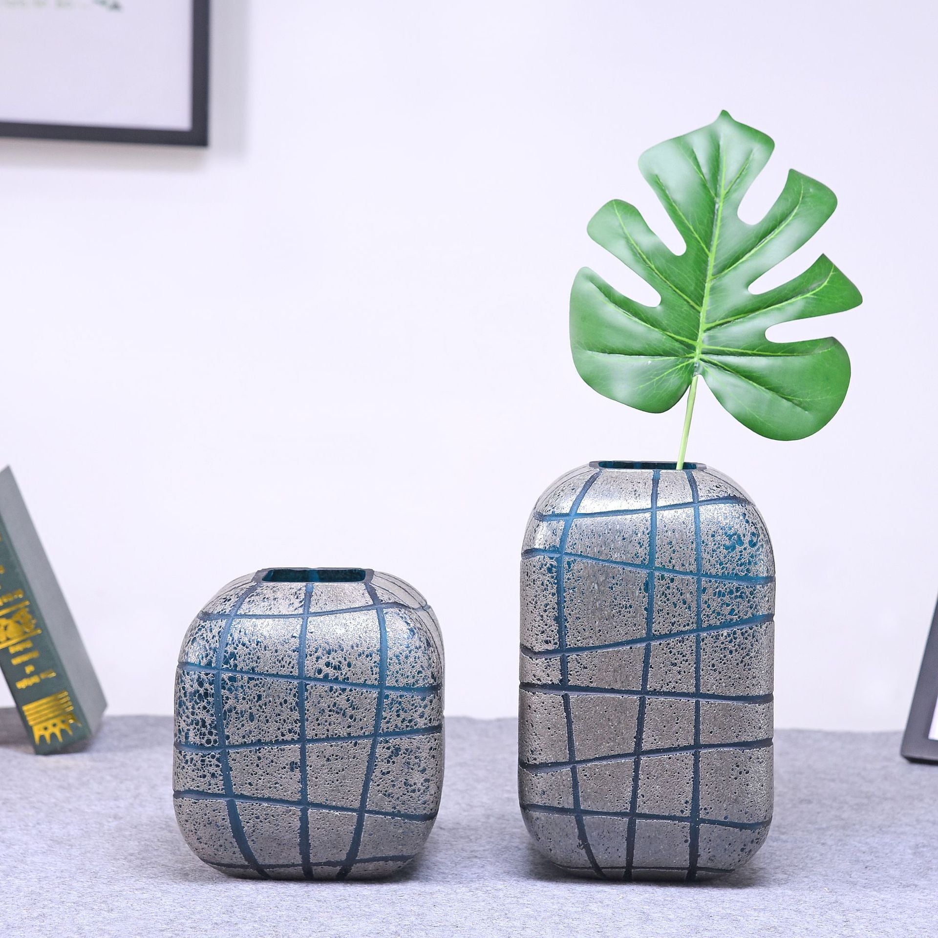 Stripe Printed Cylinder Glass Vases - HOMYEA