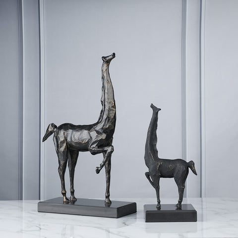 Black Giraffe Sculpture - HOMYEA