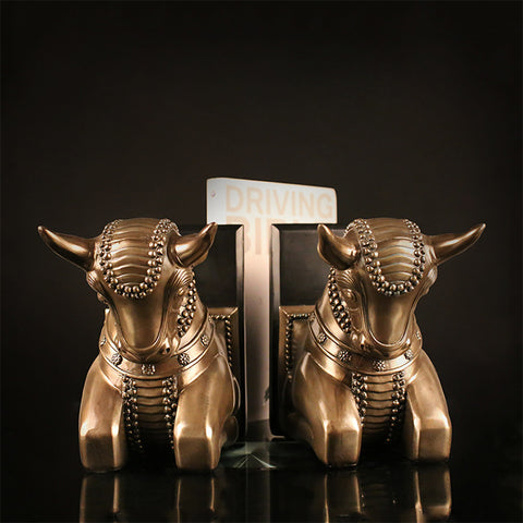 Cow Sculptures Bookends - HOMYEA