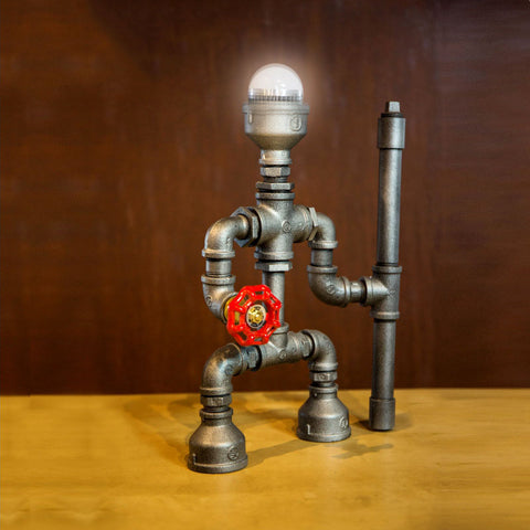 Vintage Plumbing Robot Creative Desk Lamp - HOMYEA