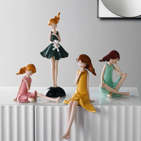 Girl Resin Sculpture - HOMYEA