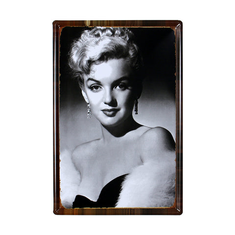 Vintage Tinplate Painting of Marilyn Monroe - HOMYEA